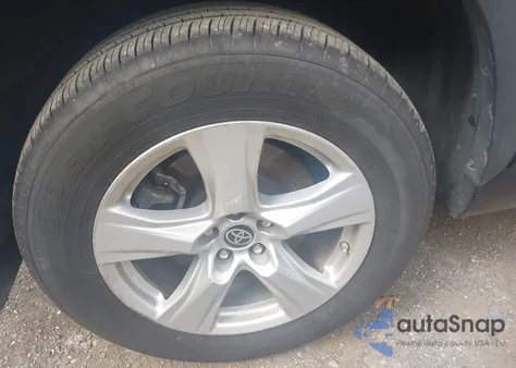 2022 Toyota Highlander Le из США, поврежденный, VIN 5TDBZRBH6NS584981